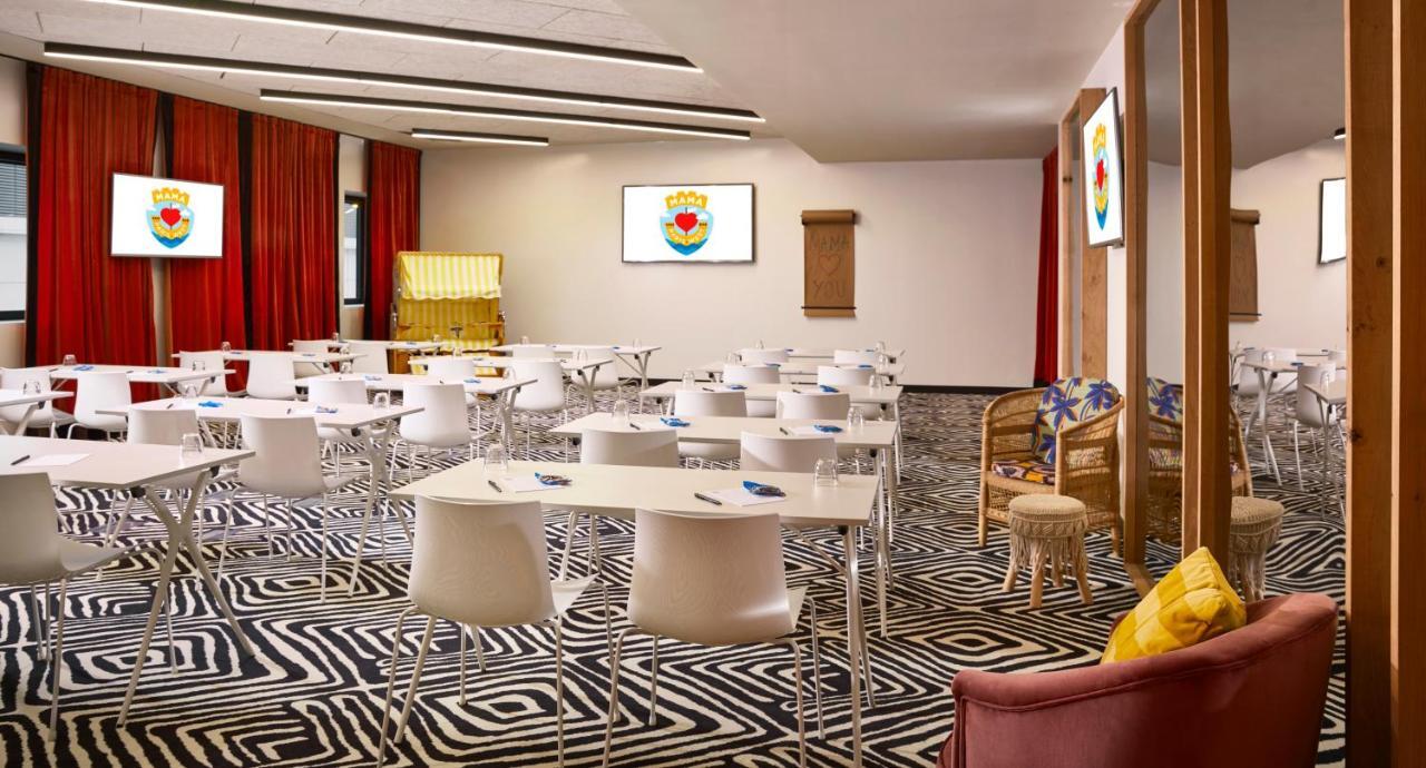 มามา เชลเตอร์ ปานรีส เวสต์ Hotel ปารีส ภายนอก รูปภาพ